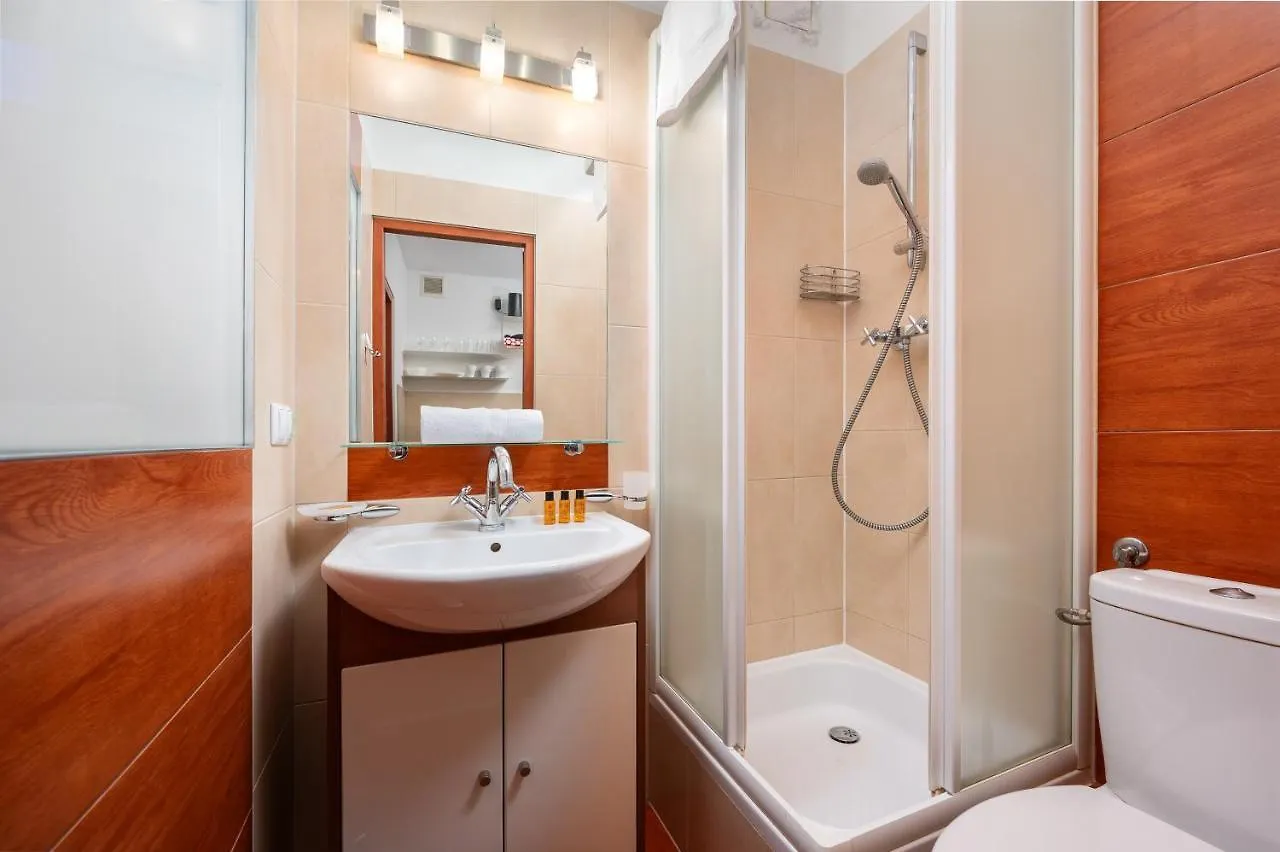 Kino Femina Comfort Studio Warszawa Lägenhet