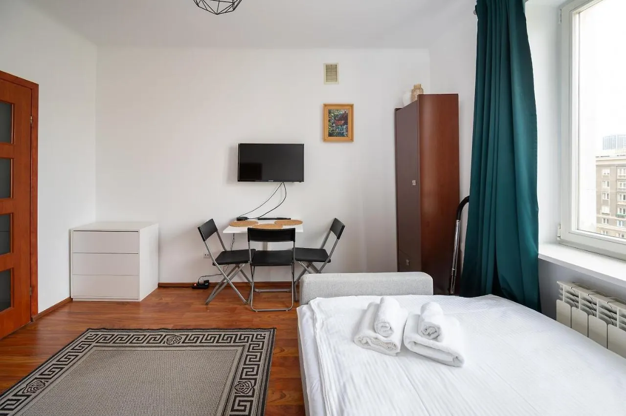 Kino Femina Comfort Studio Warszawa Lägenhet
